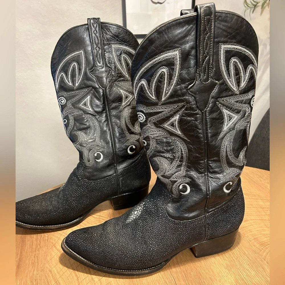 Men’s leather/stingray boots - Picture 2 of 6